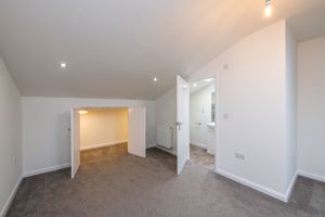 Bedroom- click for photo gallery
